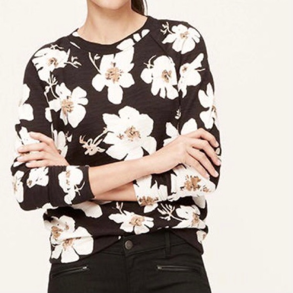 LOFT Long Sleeve Lightweight Sweatshirt Tee Black Floral Print SZ L